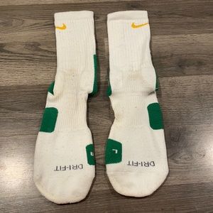 Large, Nike Elite socks